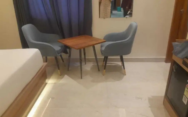 The Prominence Hotel Restaurant & Bar