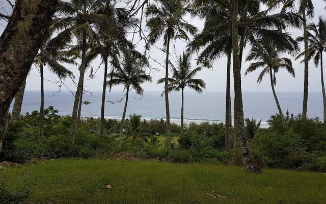 Ara Moana Bungalows