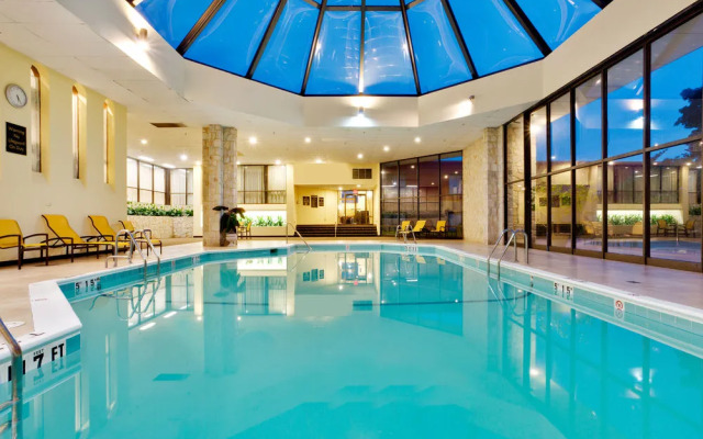 Crowne Plaza Reading