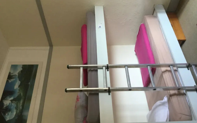 Auberge Riva Bella - Hostel