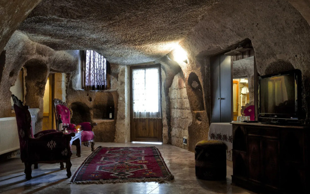 Konak Bezirhane Cave Otel