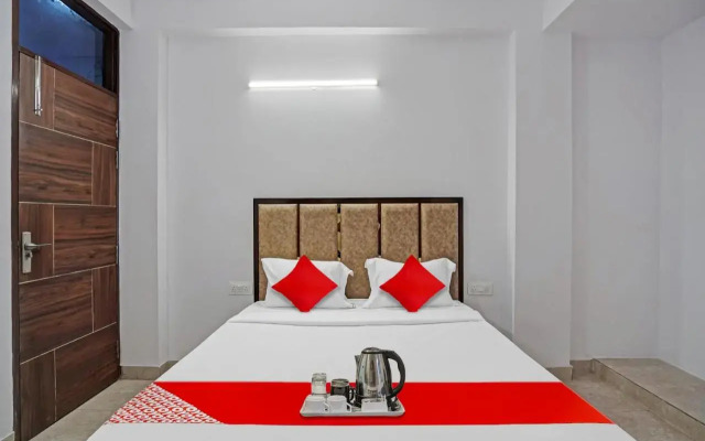 Flagship 701023 Raj Residency