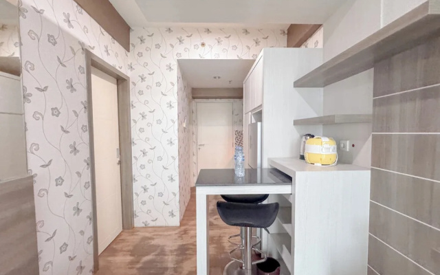 Comfortable Living And Good Place 1Br At Tanglin Supermall Mansion Apartment – Guest Rooms – Surabaya