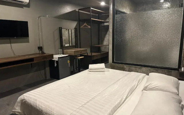 Premier Hostel Chiang Mai