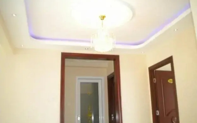 Chengde Mountain Resort Xinyu Apartment