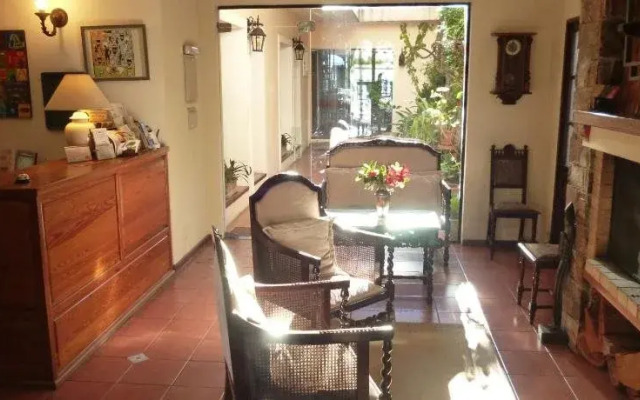 Posada Manuel Lobo