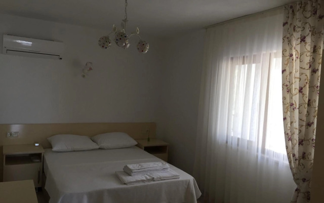 Kaymak Tepesi Tatil Evi