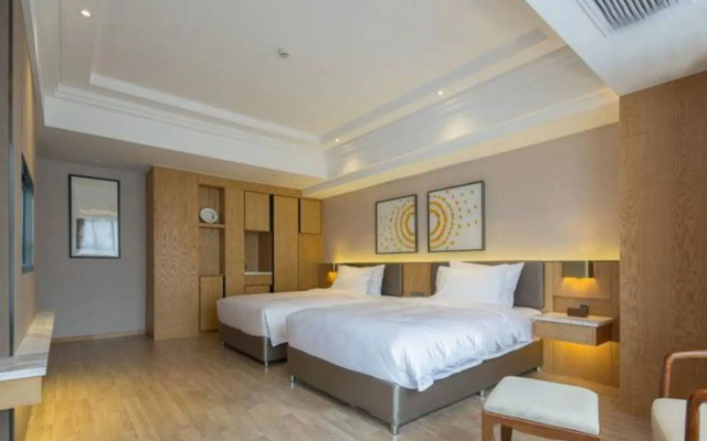 Charm City Kai Guan Hotel