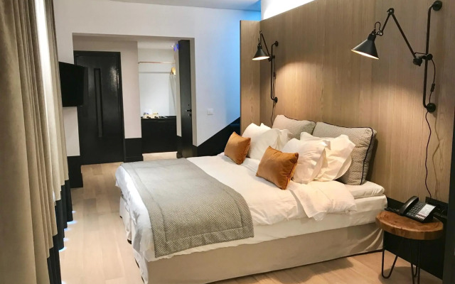 Niki Athens Hotel