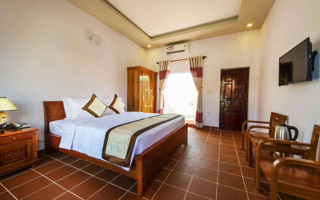 Ong Lang Village Resort