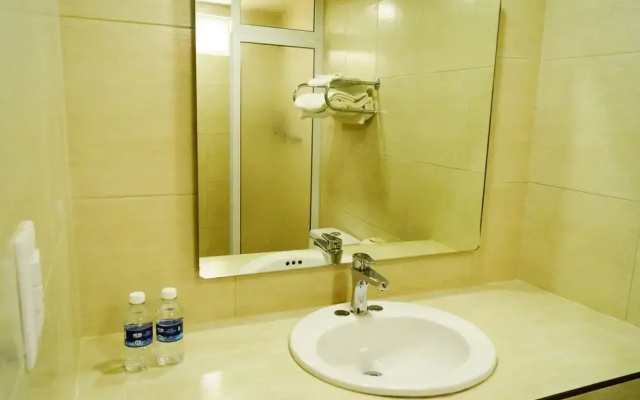 Royal Madero Inn