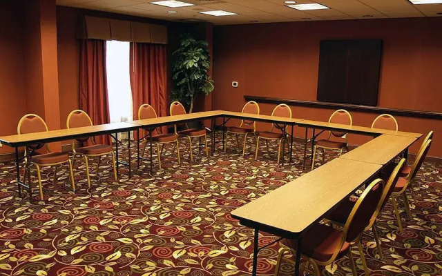 Hampton Inn & Suites Opelika - I-85 - Auburn Area