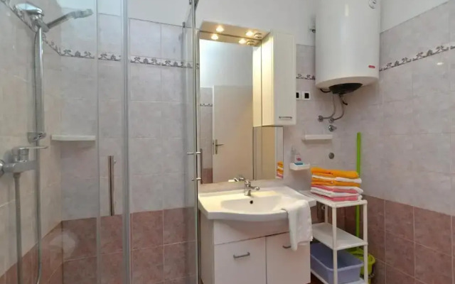 Welcoming Apartment With Garden