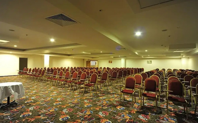Cenger Beach Resort&Spa