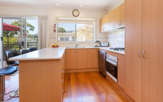 Renovated Beach Beauty - Rosebud