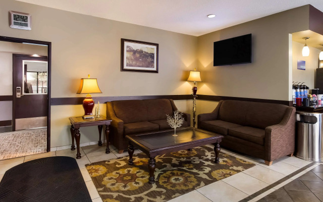 Best Western Crossroads Inn