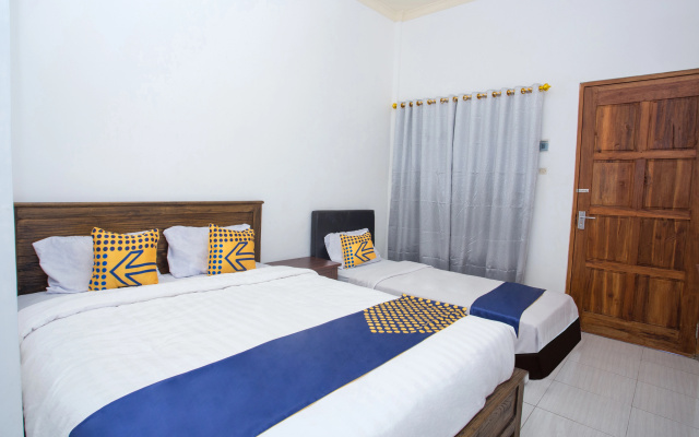 SPOT ON 2761 Pondok Kartini – Guest Rooms – Jepara