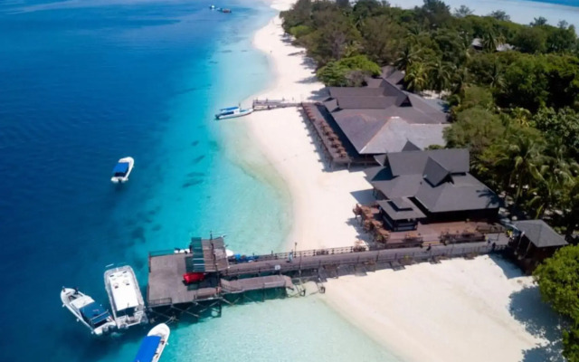 The Reef Dive Resort