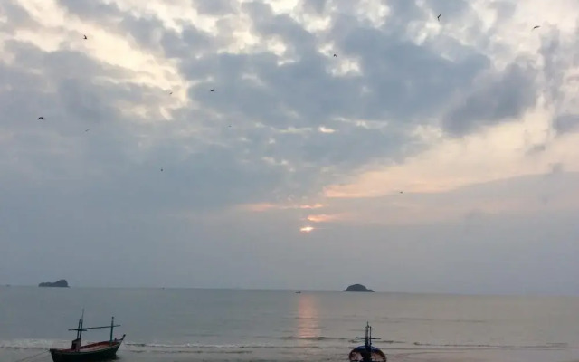 Away Las Tortugas Beachfront