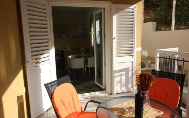 Apartments Ambiente mit Pool