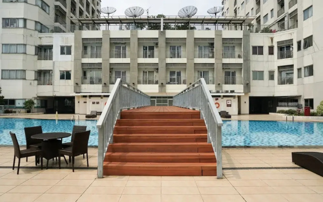 Elegant Pool View 2br Cosmo Mansion Apartment