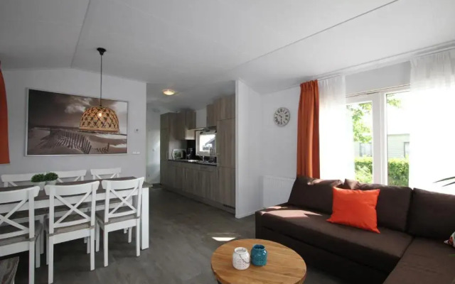 IJsselmeer-chalet nr. 66