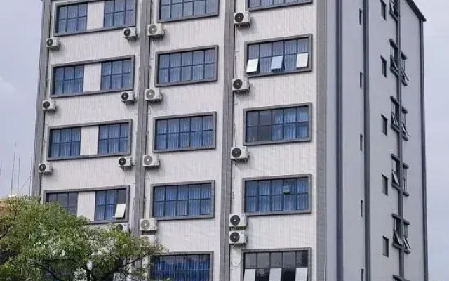 Yiyi Hotel (Dongguan Xiegang Branch)