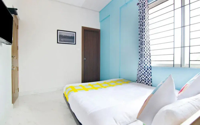 Rajamandiram by OYO Rooms