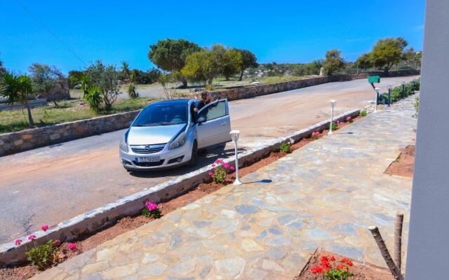 Elafonisi Paradise with Parking, WiFi, - Renovated April 2023