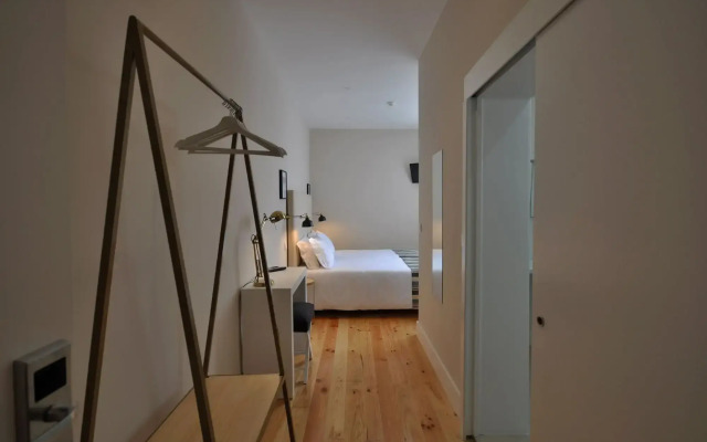 Porto Charming Hotel