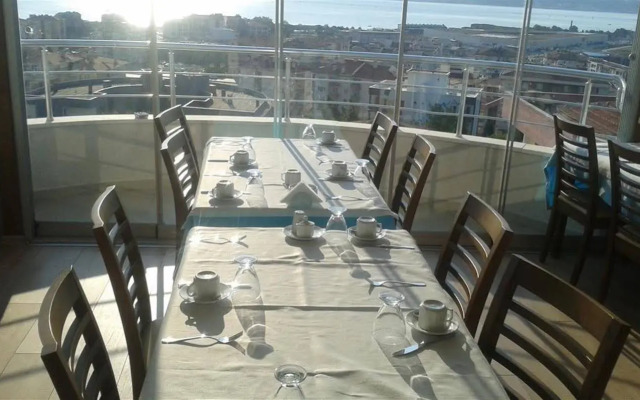 Dort Mevsim Suit Otel