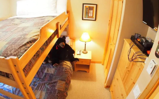 Crystal Forest #22 By Bear Country