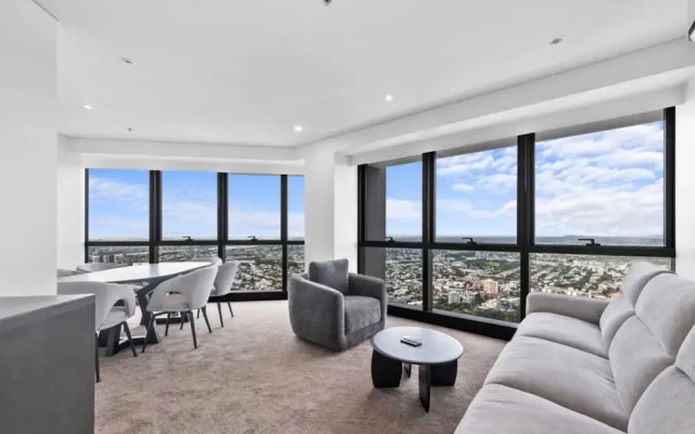 Arabian Nights-Level 60-Meriton Suites