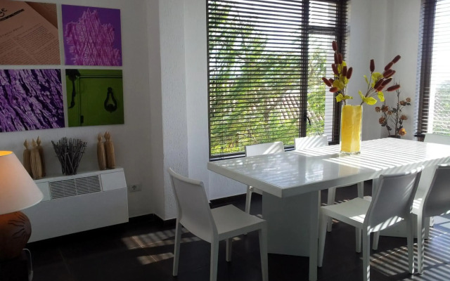 Hotel Sandalia