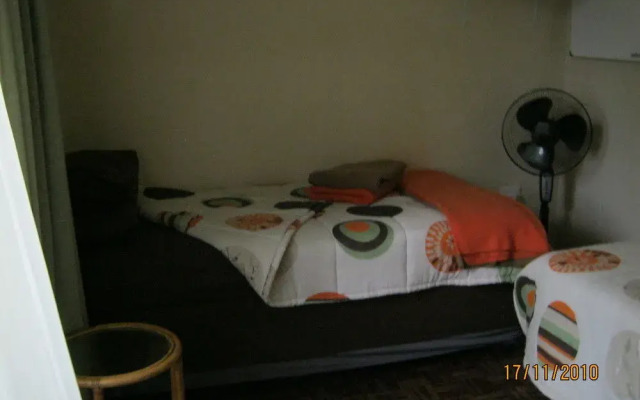 Terrylin Backpackers - Adults Only