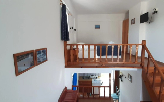 Level Houses