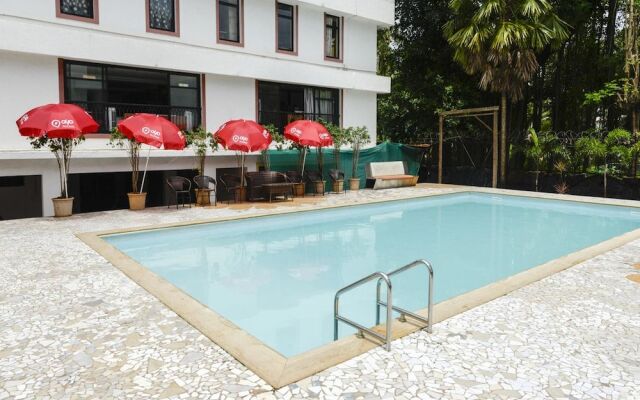 OYO 878 Hotel Sunkissed Plaza