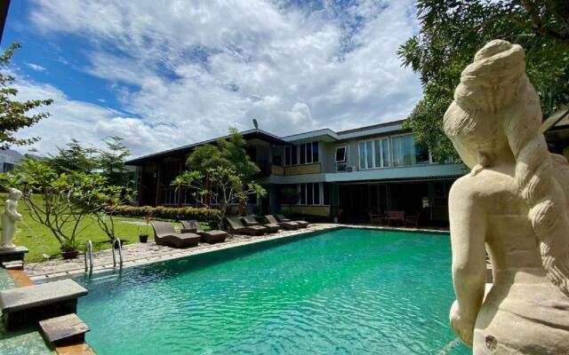 Alinson Boutique Residence Batam