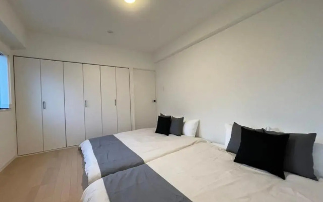 Modern Spacious Apartment Beside Peace Park 10 ppl