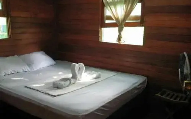 Montecristo River Lodge