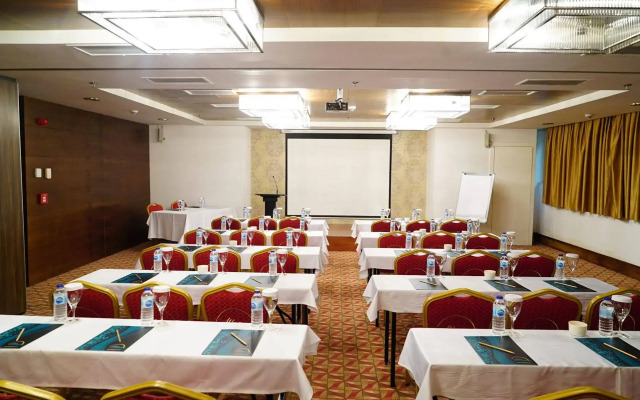 Alba Ankara Hotel