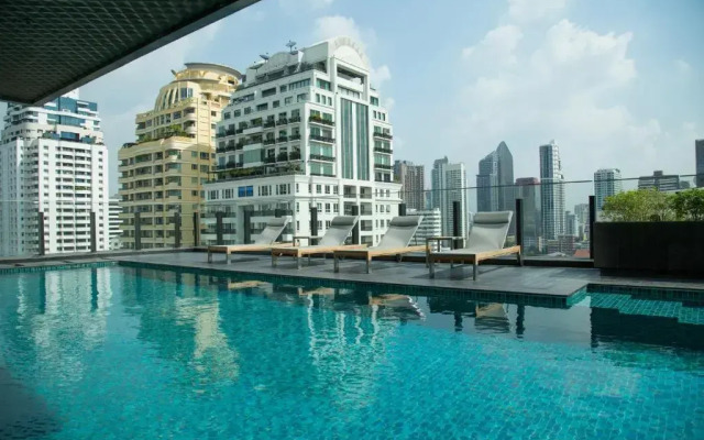 Circle Sukhumvit 11#Luxury#Pool#Gym#BTS Nana&MRT Sukhumvit#1BR#Max4ppl