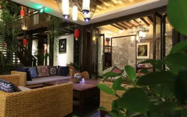 Hua Long Yuan Boutique Hotel