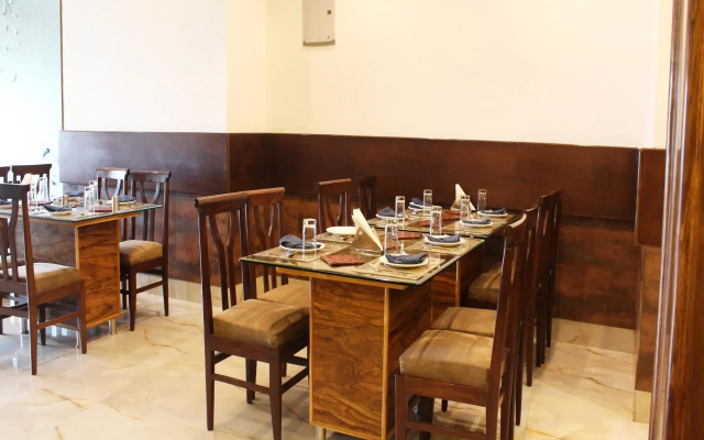 OYO Premium Karnal Club