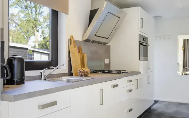 Relaxing Forest Hideaway