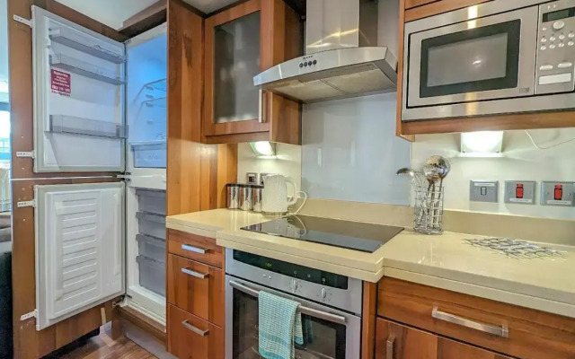 Merchants Place Apartment