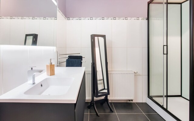 Cosy Holiday Home in Vresse-sur-Semois with Terrace