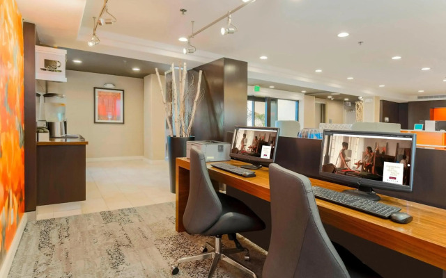 Courtyard by Marriott San Diego Del Mar/Solana Beach