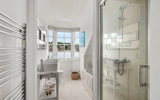 Ferry Beach House in Broughty Ferry