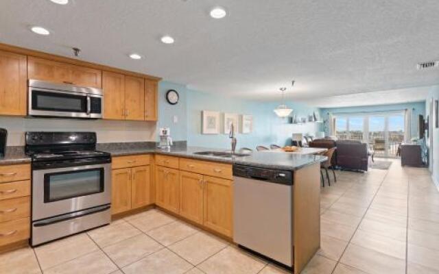 402 Beach Place Condos